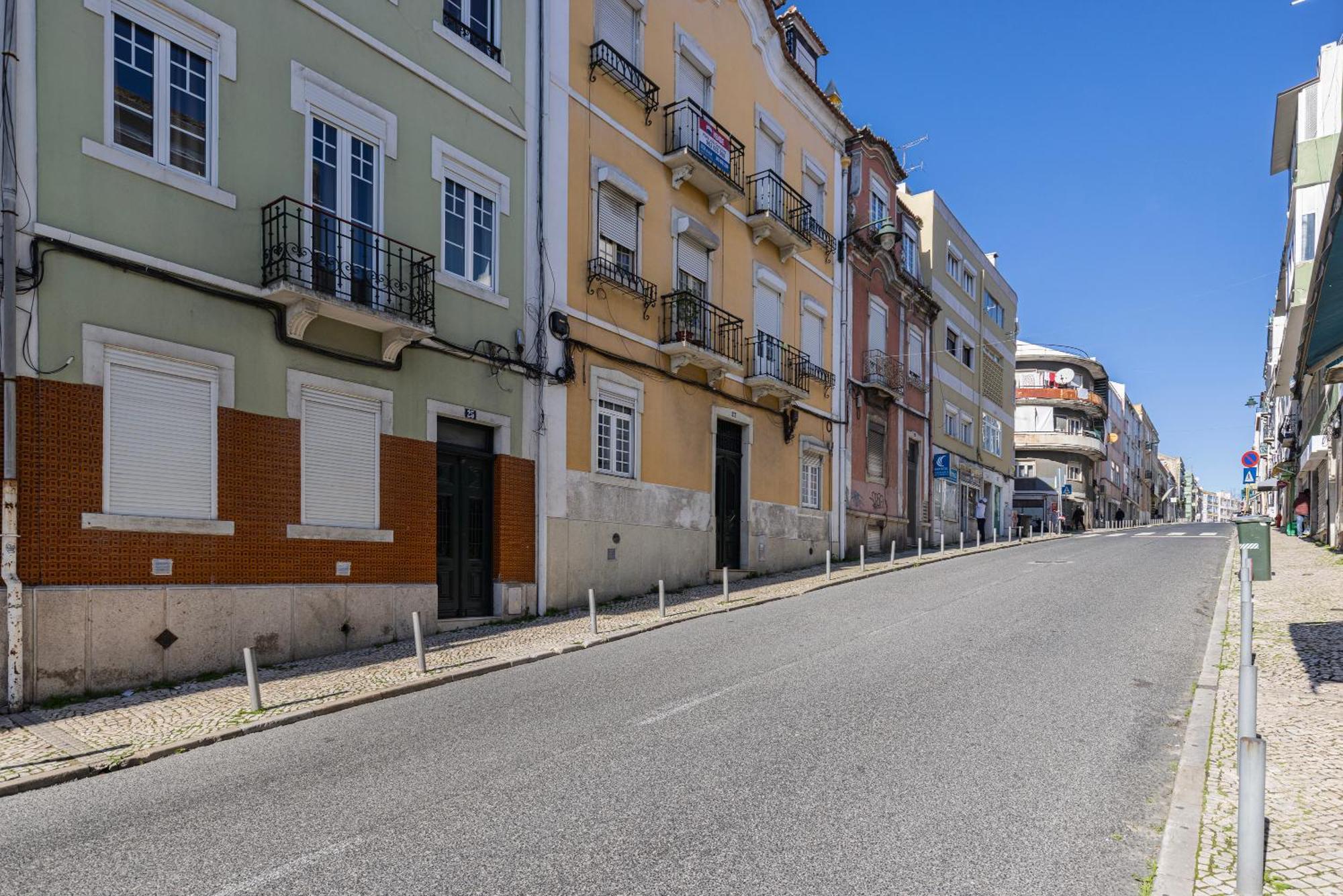 Apartamento Moderno Com Terraco Lisboa Eksteriør billede