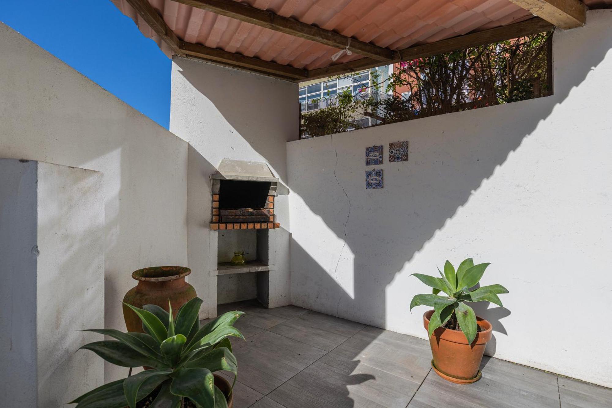 Apartamento Moderno Com Terraco Lisboa Eksteriør billede