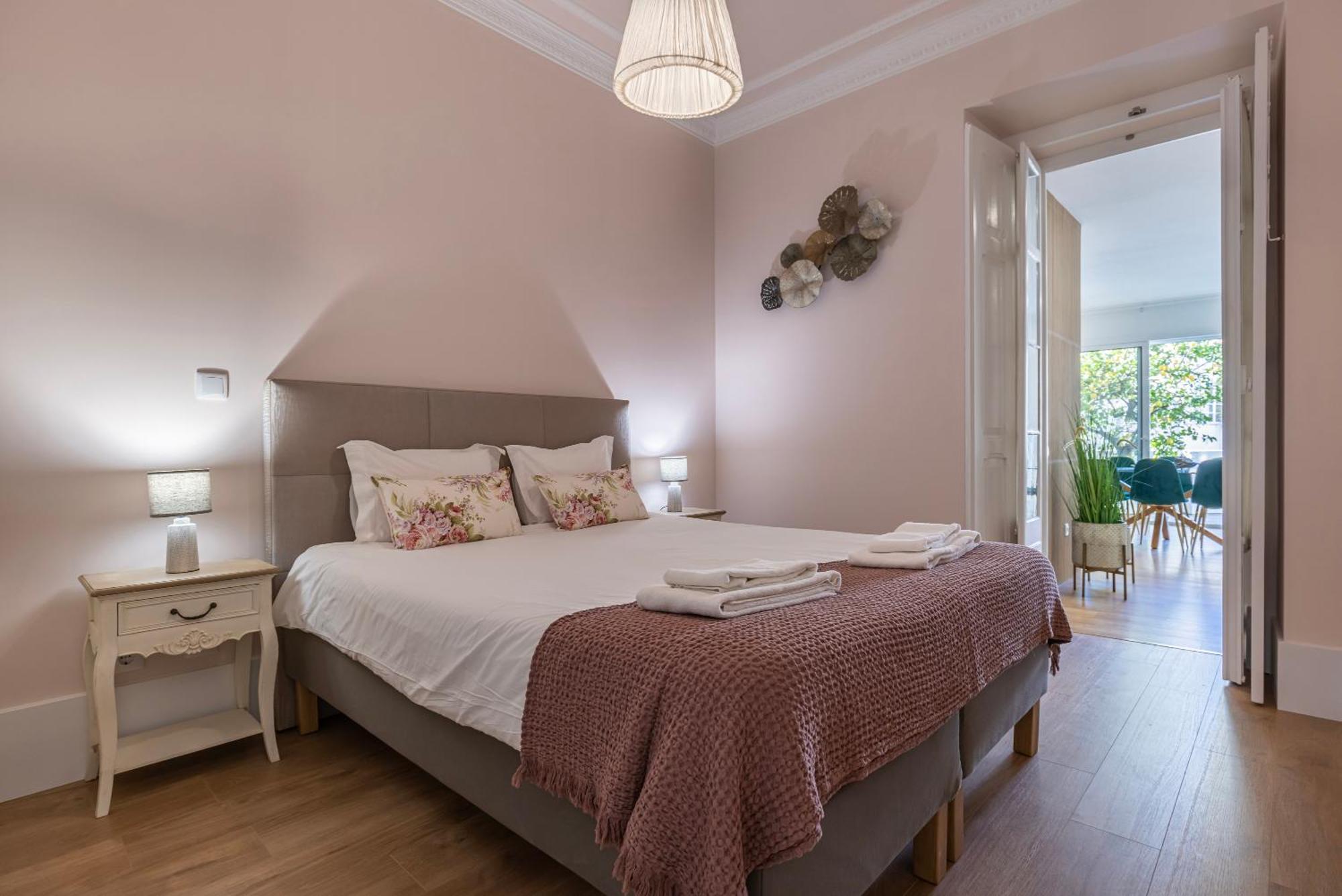 Apartamento Moderno Com Terraco Lisboa Eksteriør billede
